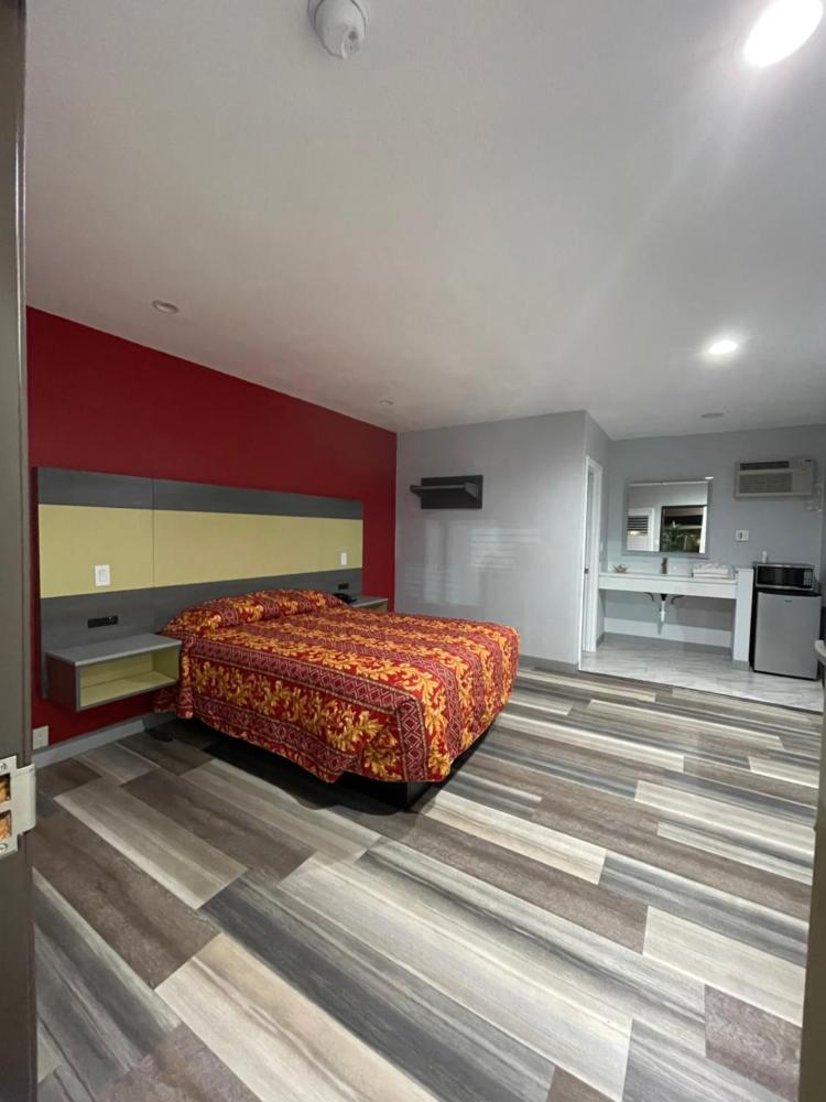 Queen Room with Two Queen Beds interior